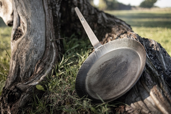 Сковорода кована Petromax Wrought-Iron Pan від 20 до 32 см  Чорний фото