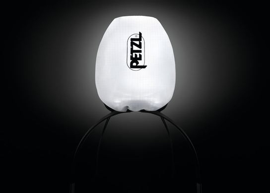 Налобный фонарь Petzl Iko Core 500 лм  Черный фото