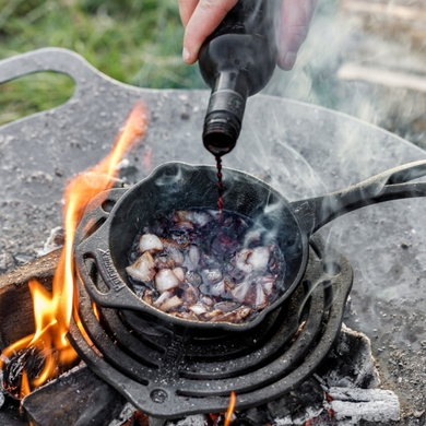 Сковорода чавунна Petromax Fire Skillet з довгою ручкою від 15 до 40 см  Чорний фото