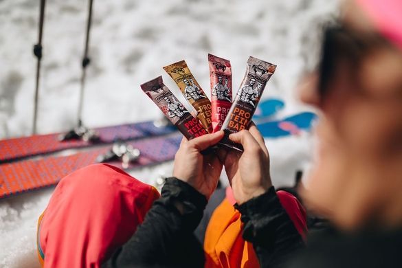 Батончик протеїновий Chimpanzee Bio Protein Bar Ягоди Батончик протеїновий Chimpanzee Bio Protein Bar Ягоди фото